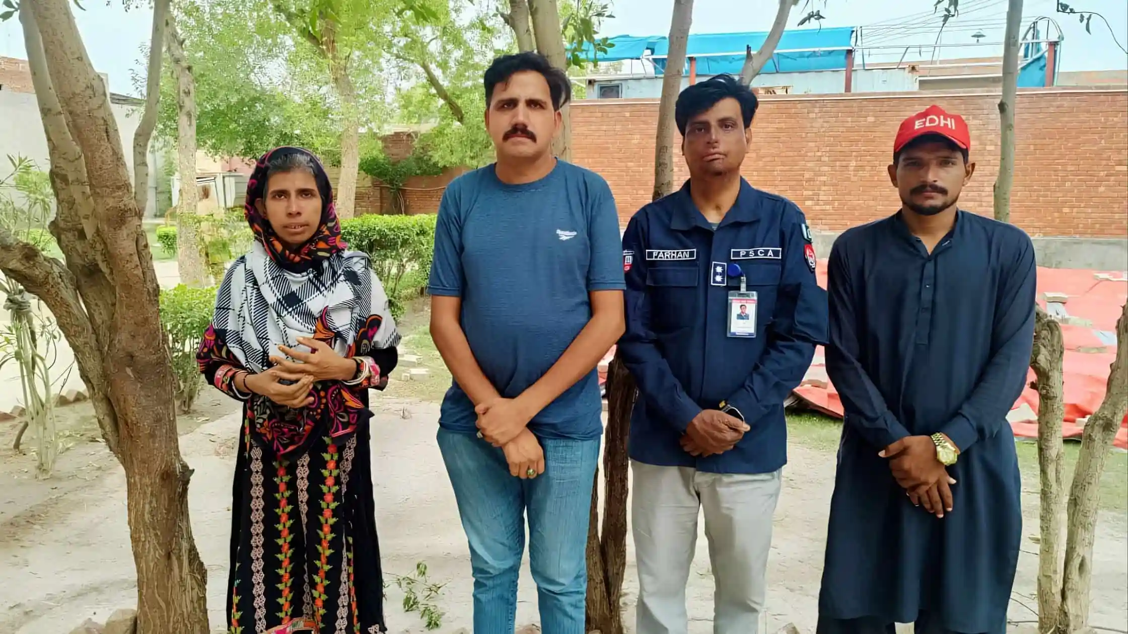 Shabana Kausar Reunites With Family After 15 Long Years